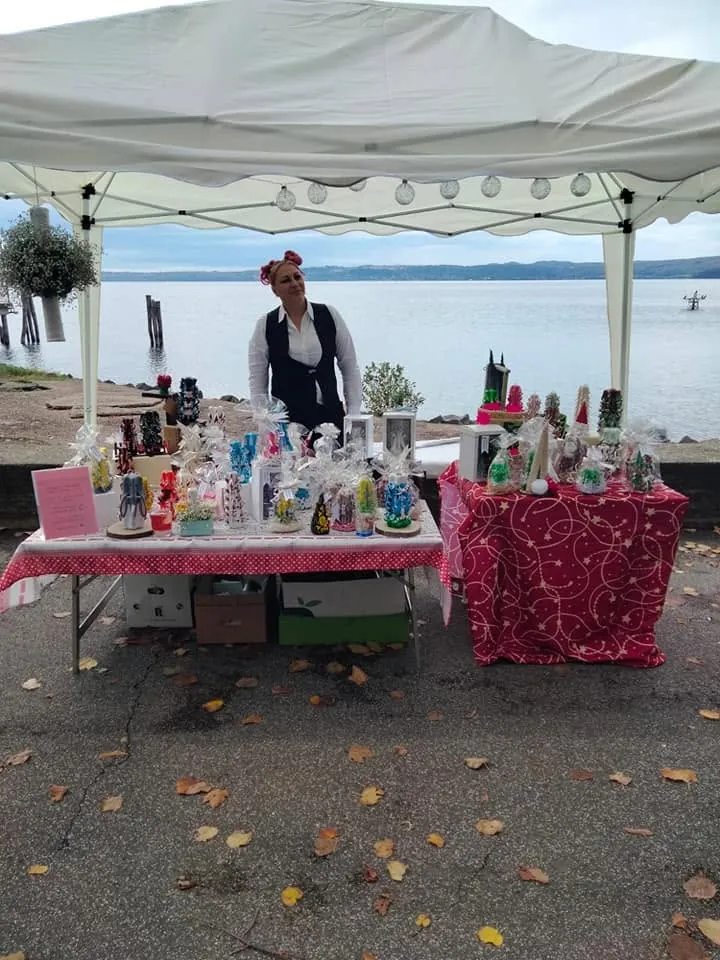 Lo stand di Rodicart in riva al lago